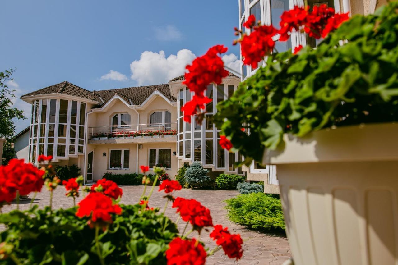 Villa Brussels Deva Exterior foto